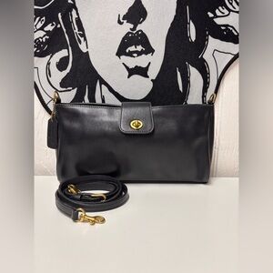 Coach vintage Penelope East-West Demi Crossbody Bag